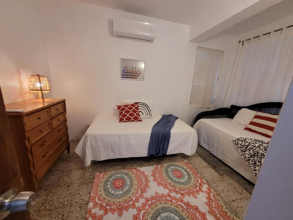 Jb23 Apts 3 Bedroom Apartment Near Airport San Juan Luaran gambar
